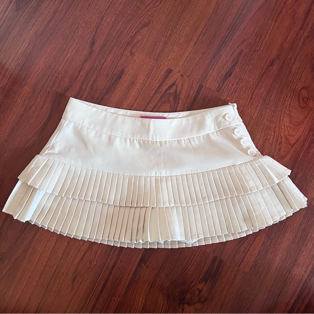 Edikted Double Pleated Skort